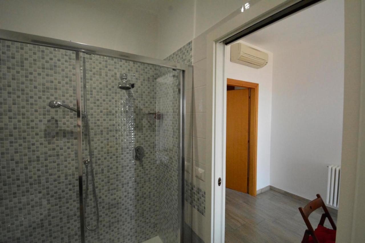 Appartamento Vistamare 20 Bari Bagian luar foto